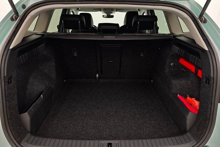 Sølv Skoda Enyaq fra 2021