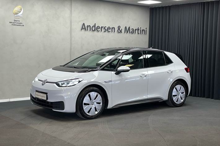 Hvid VW ID.3 fra 2021 set udefra