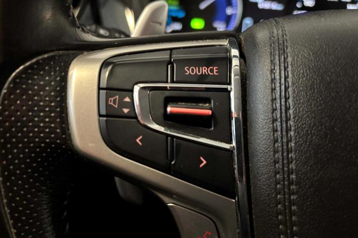 undefined Mitsubishi Outlander fra 2020