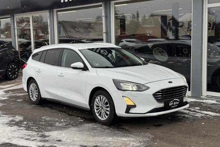Hvid Ford Focus fra 2021
