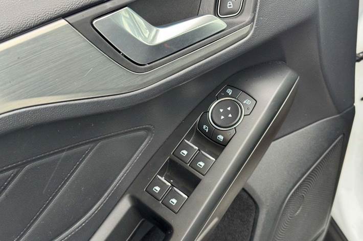 Hvid Ford Focus fra 2021