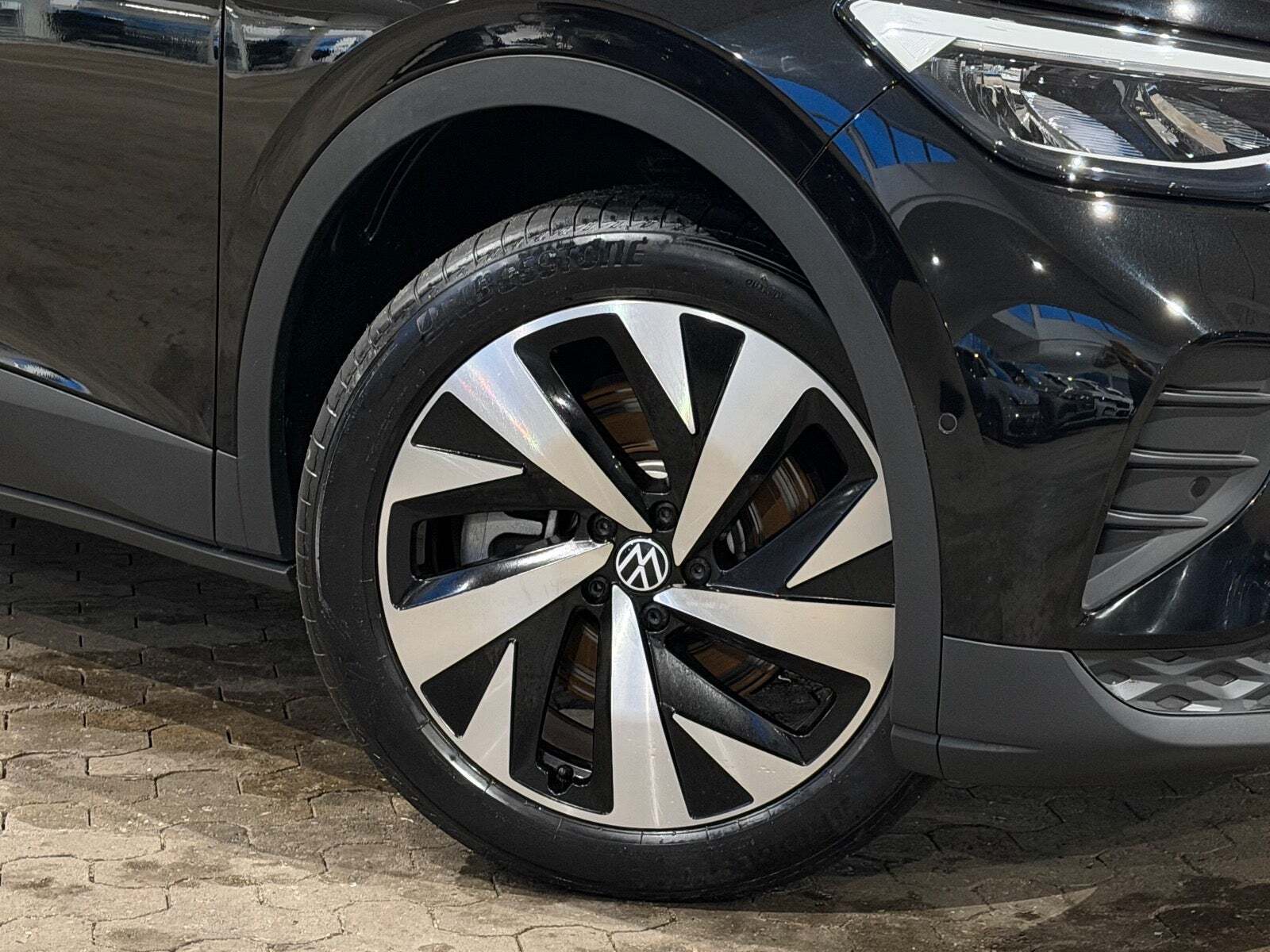 Sort VW ID.4 fra 2023