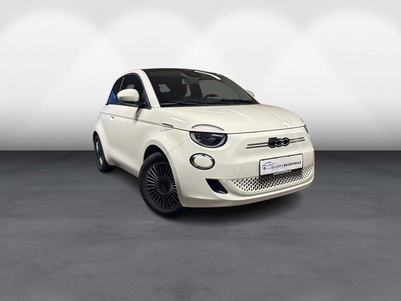 Fiat 500e 42 Icon Sky
