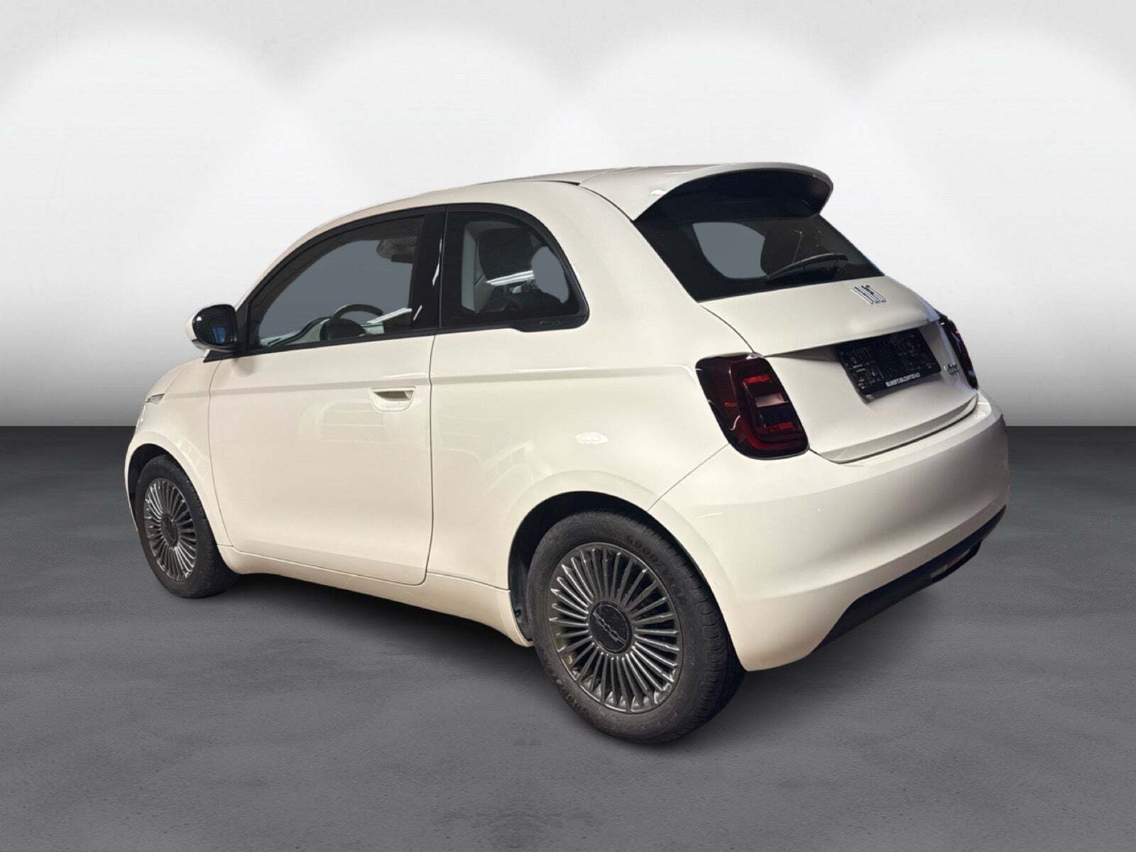 Fiat 500e 42 Icon Sky