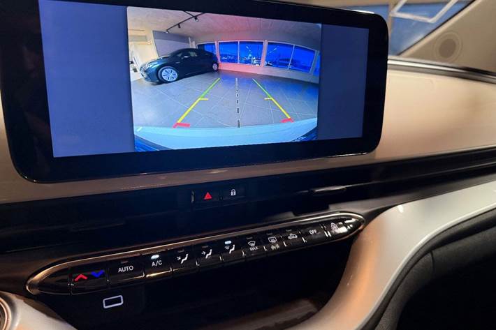 Hvid Fiat 500e fra 2022