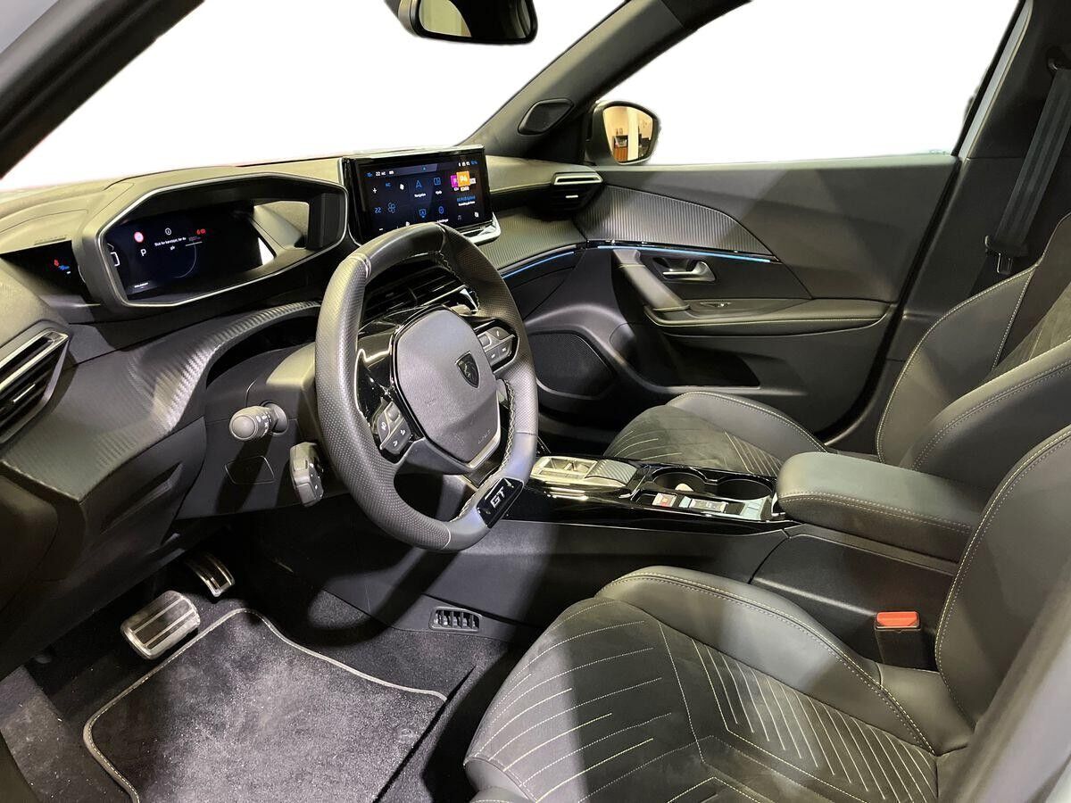 Peugeot e-2008 54 GT Sky