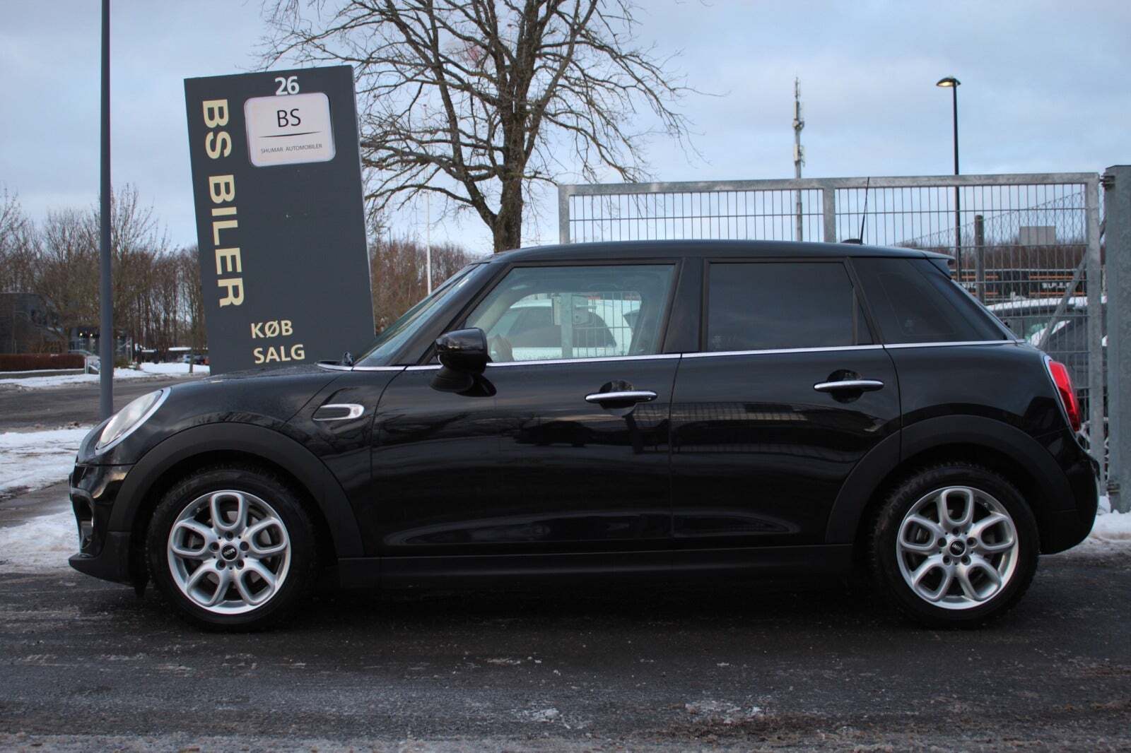 Mini Cooper 1,5 Chili aut.