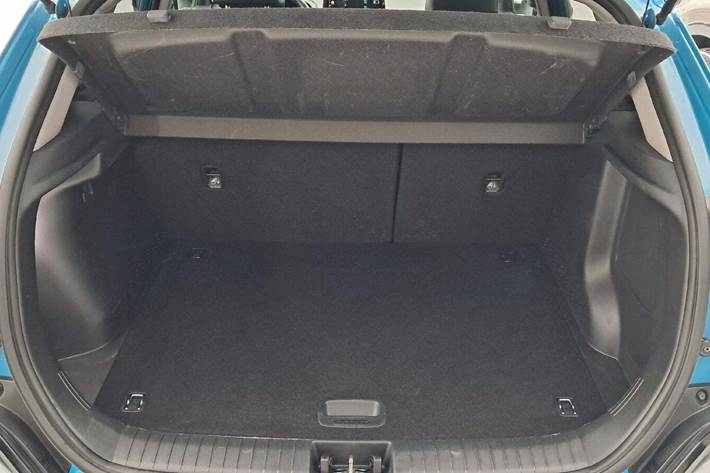 Blå Hyundai Kona fra 2021