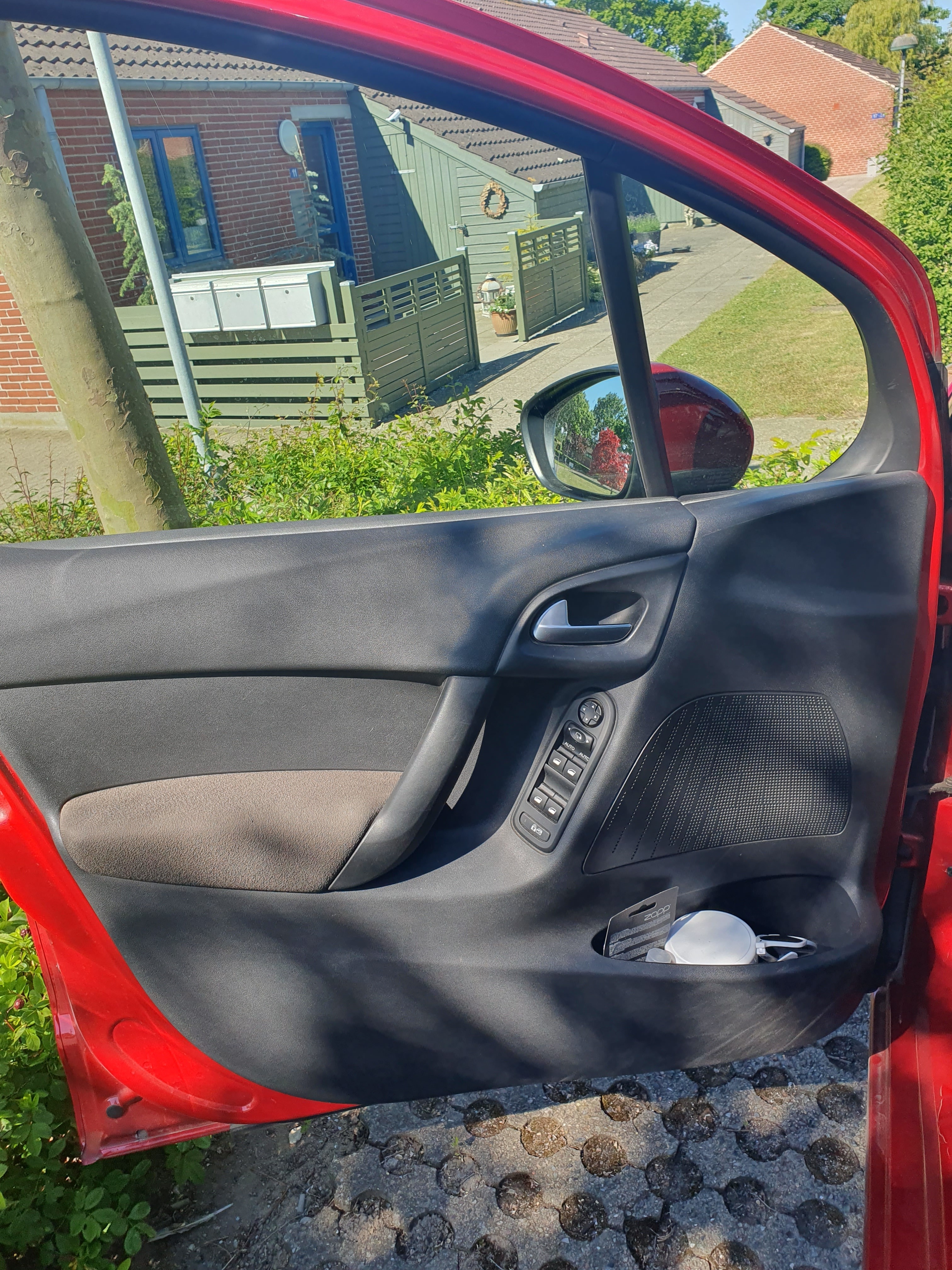 Citroën C3 1,2 4-dørs m. bagklap 5 man