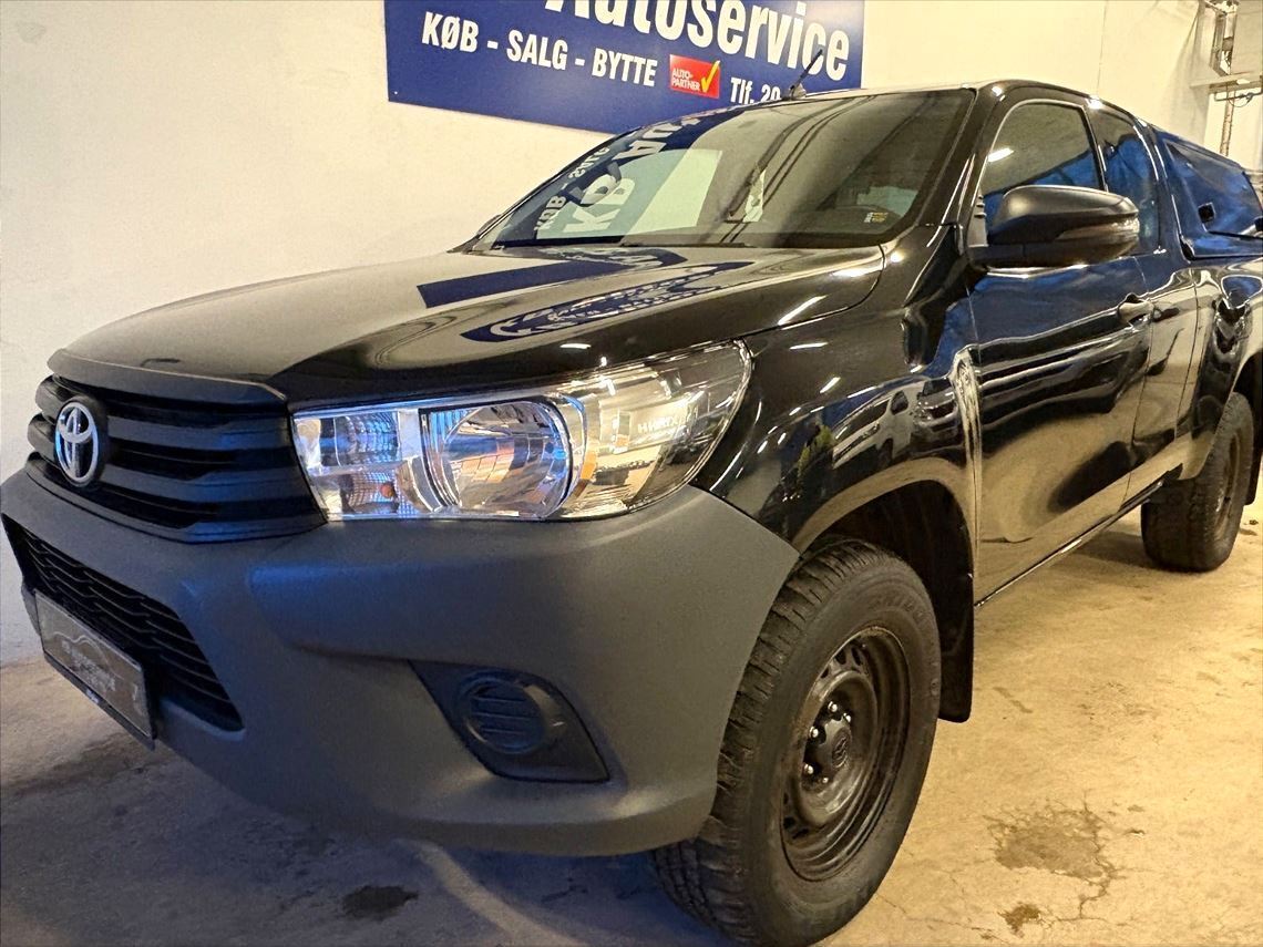Toyota HiLux 2,4 D-4D 150 T2 Ex.Kab 4x4