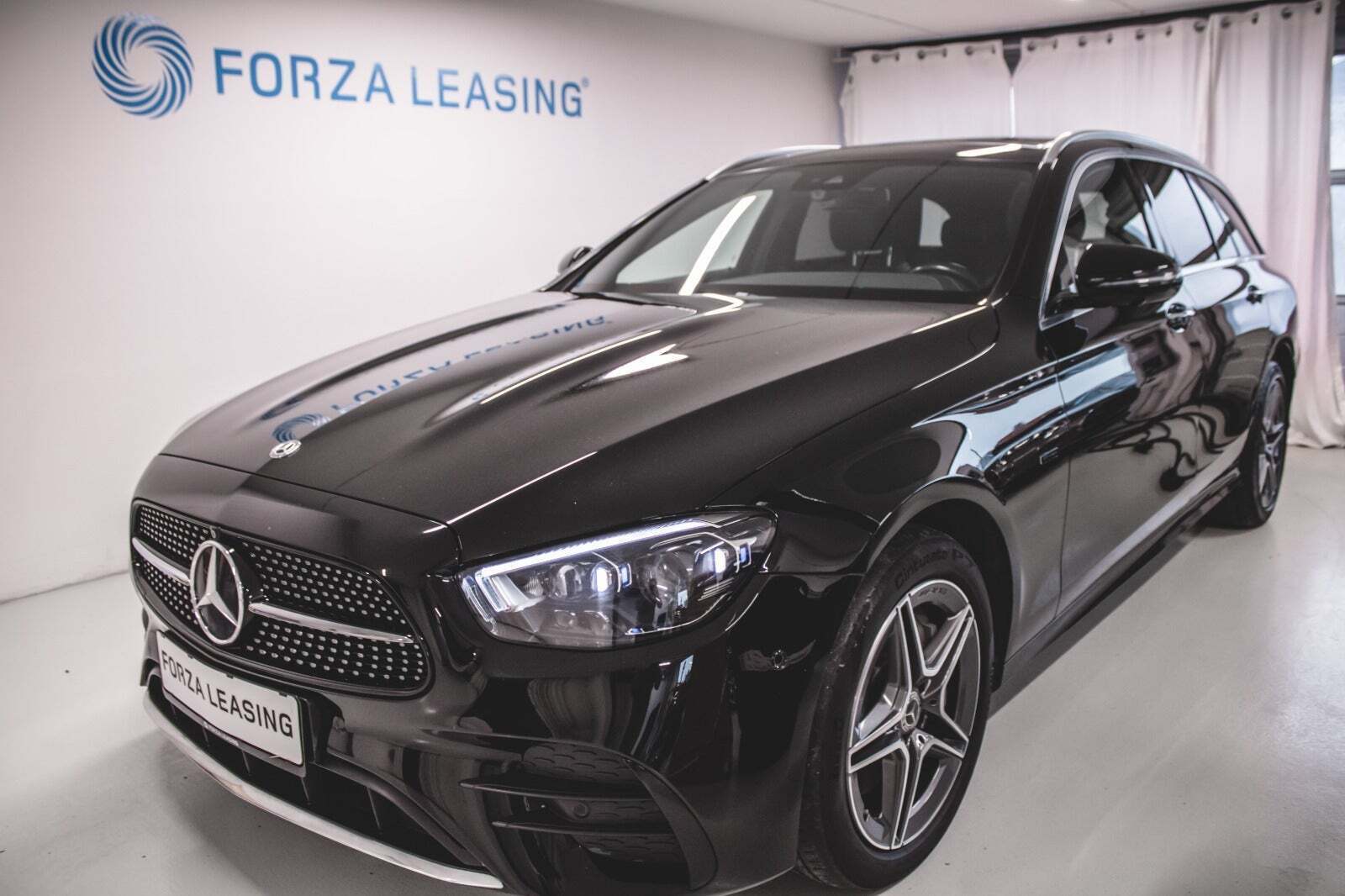 Mercedes E300 de 2,0 AMG Line stc. aut.