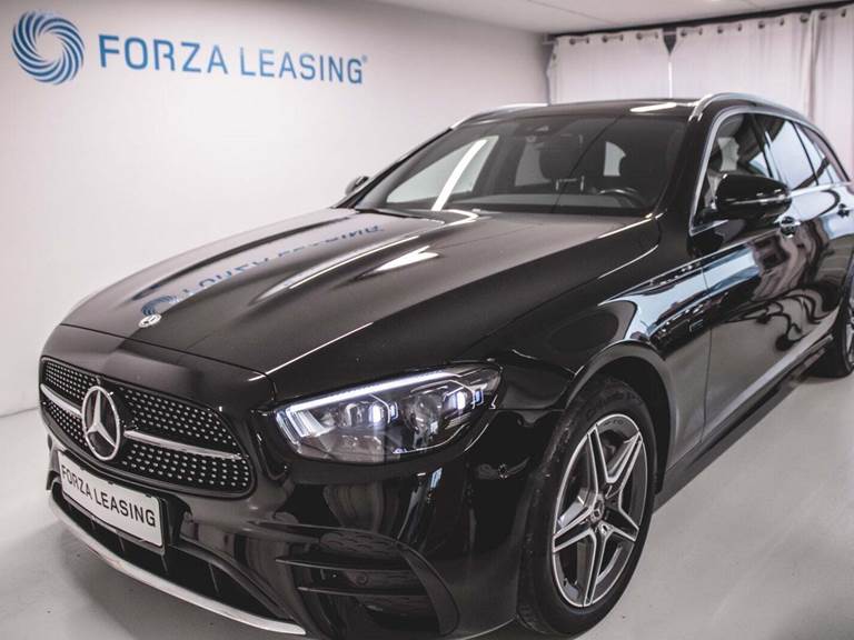 Mercedes E300 de 2,0 AMG Line stc. aut.