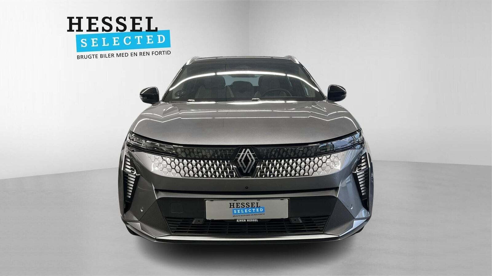 Renault Scenic E-Tech 87 Iconic