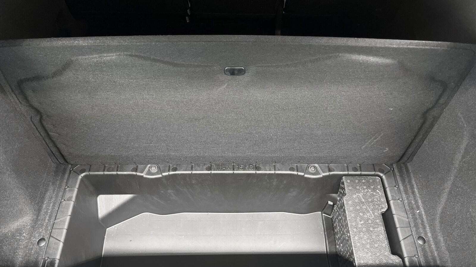 Grå Renault Scenic E-Tech fra 2024