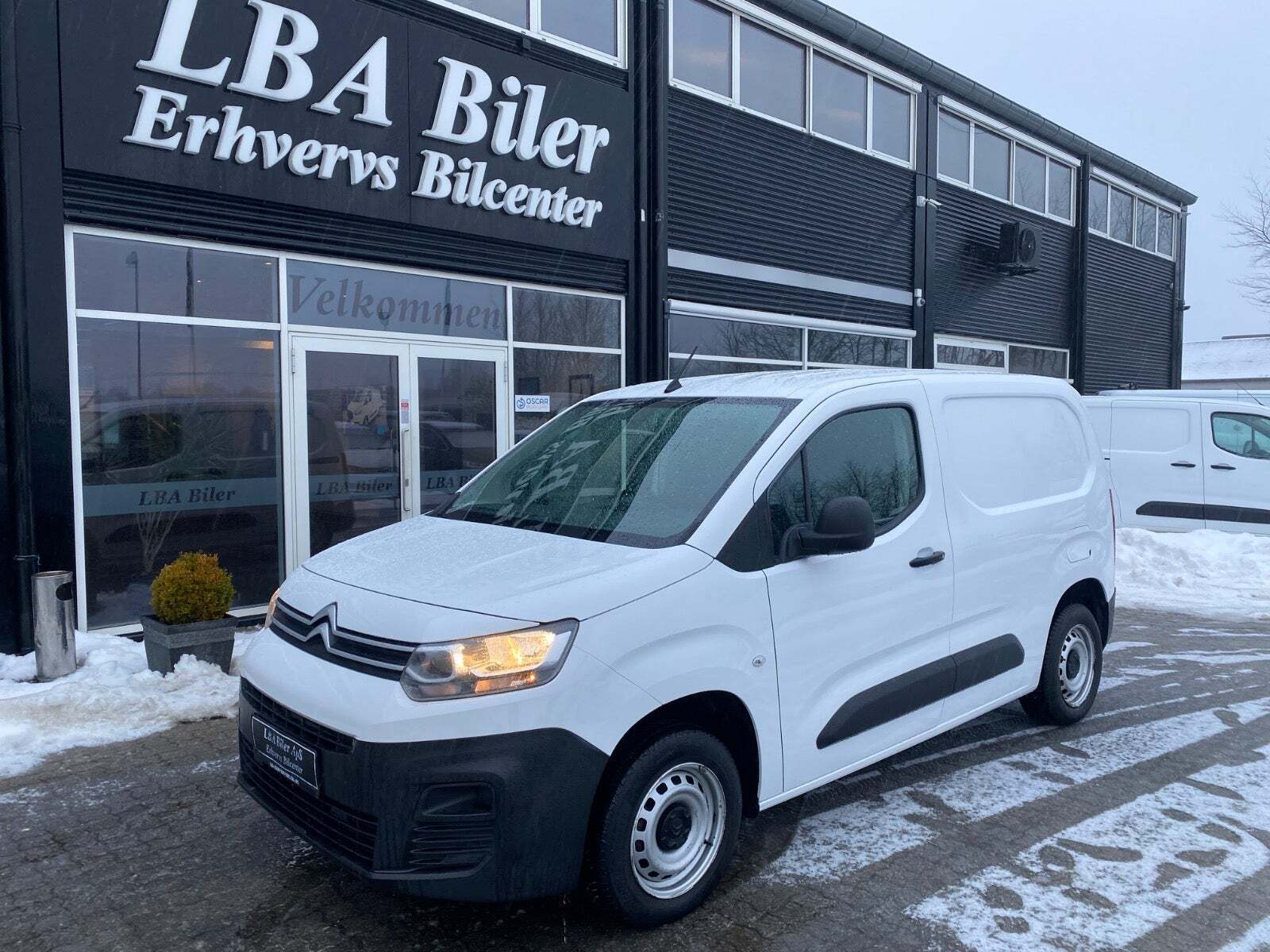 Hvid Citroën Berlingo fra 2021