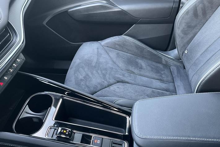 Sort Skoda Enyaq iV fra 2022