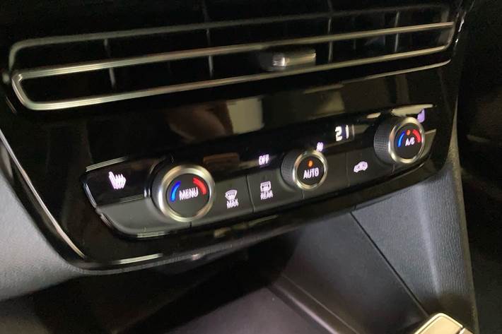 Sort Opel Mokka-e fra 2024