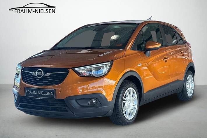 Gul Opel Crossland X fra 2017 set udefra