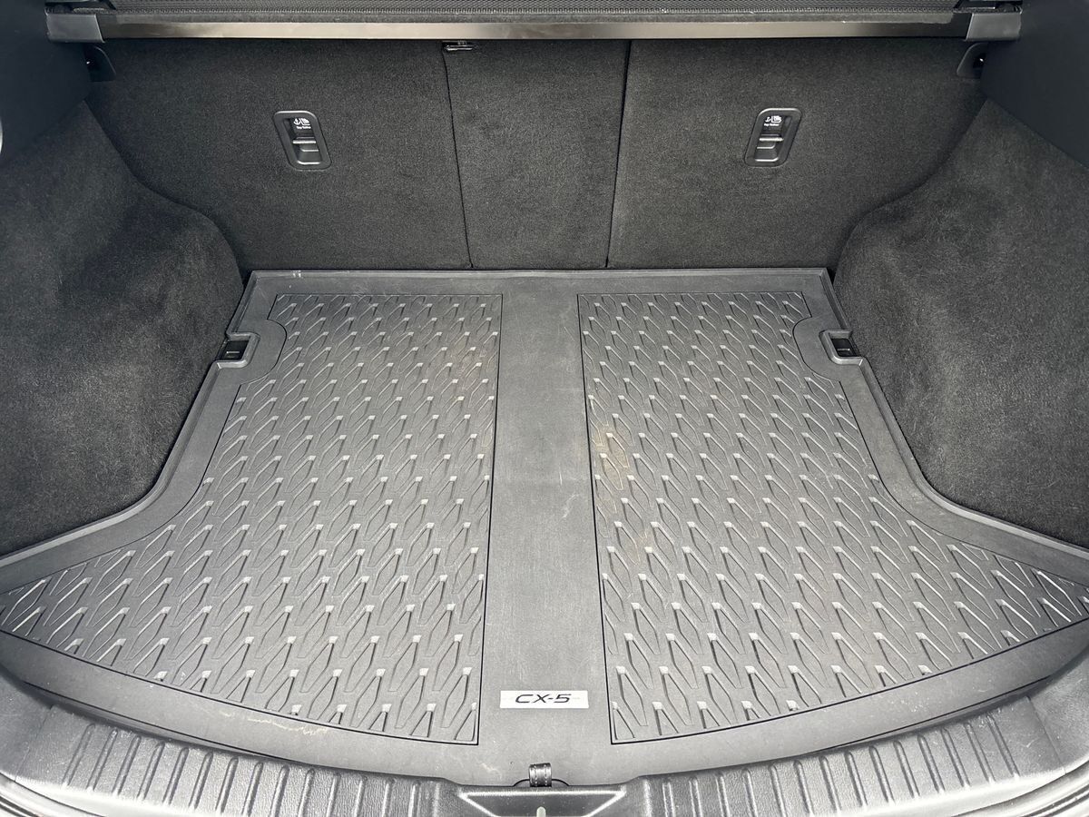 Grå Mazda CX-5 fra 2018