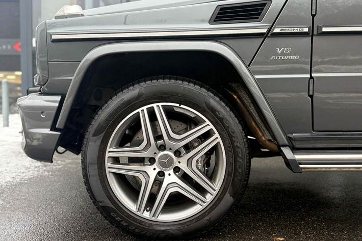 Grå Mercedes G63 fra 2014