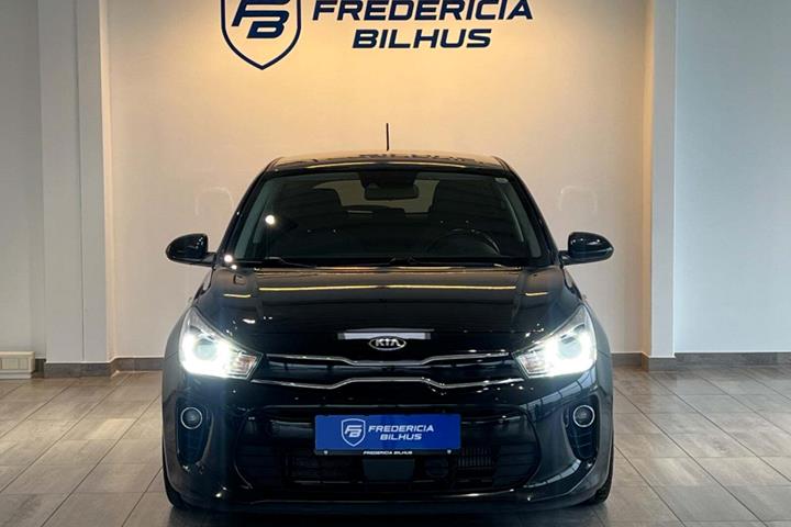 Sort Kia Rio fra 2019