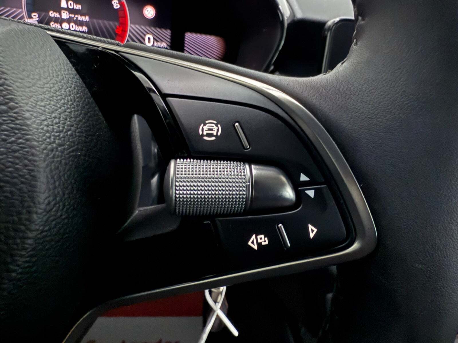 Grå Skoda Fabia fra 2024