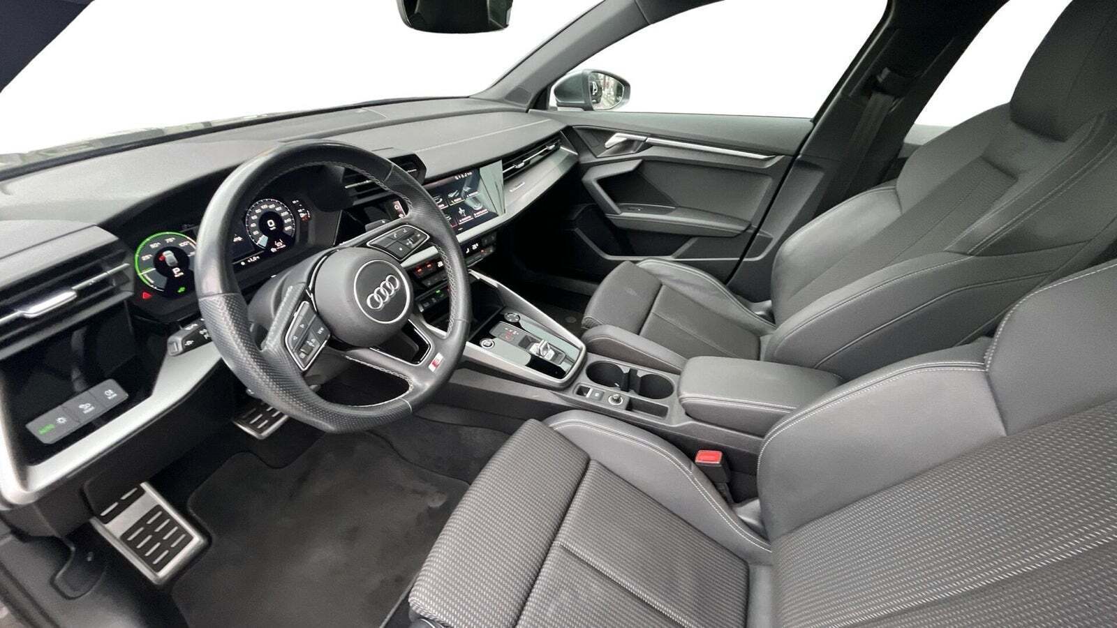 Audi A3 40 TFSi e S-line Sportback S-tr.