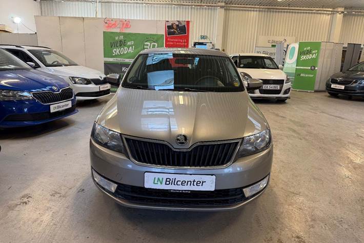 undefined Skoda Rapid fra 2015