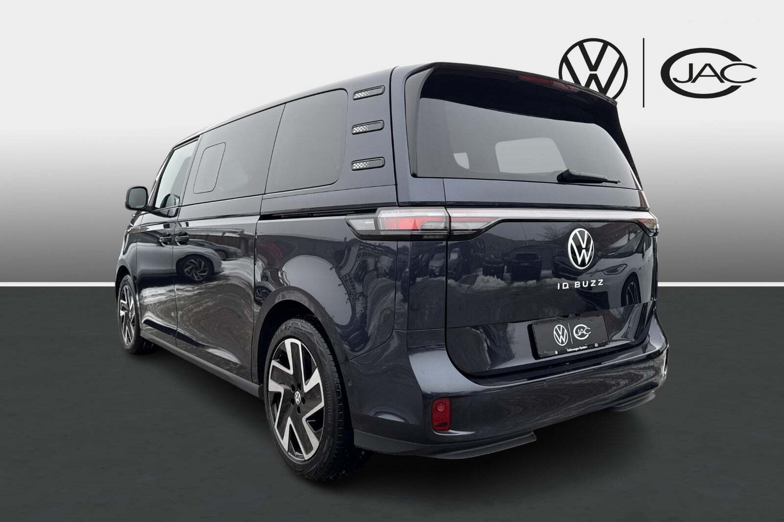 Blå VW ID.Buzz fra 2025
