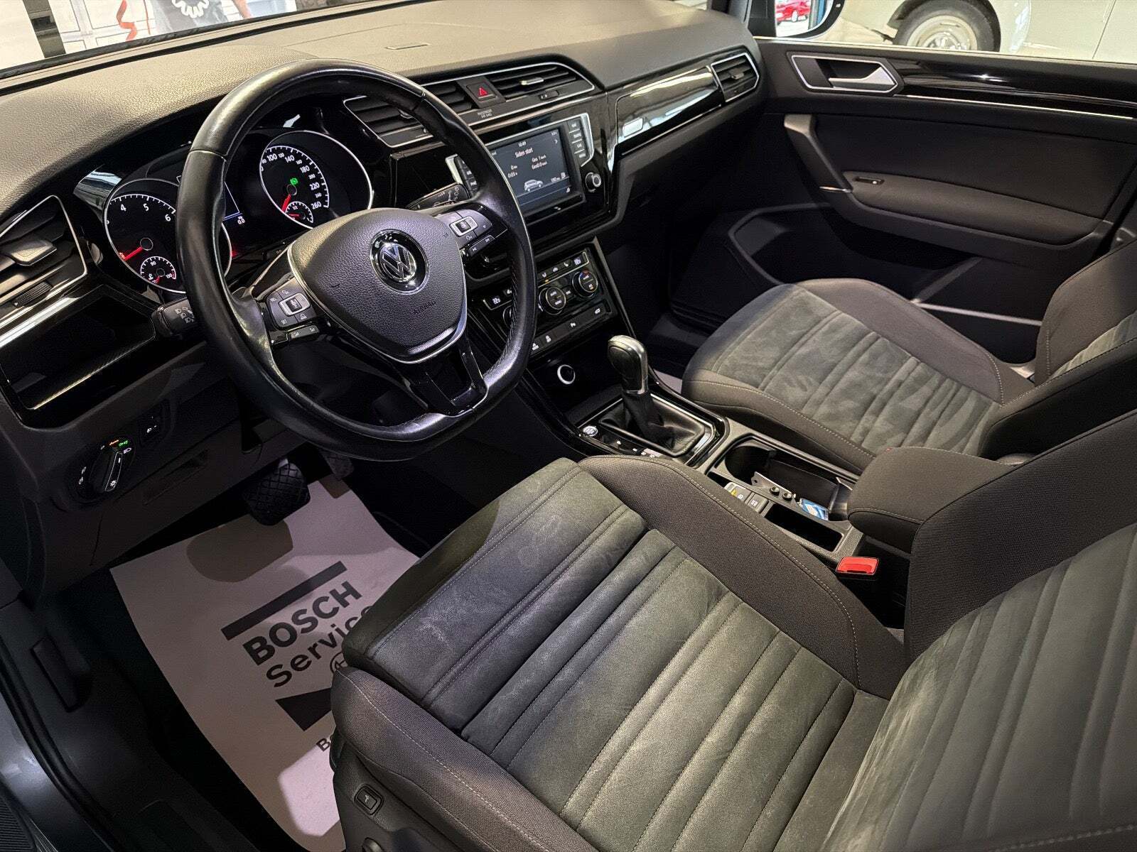 VW Touran 1,4 TSi 150 Highline DSG 7prs