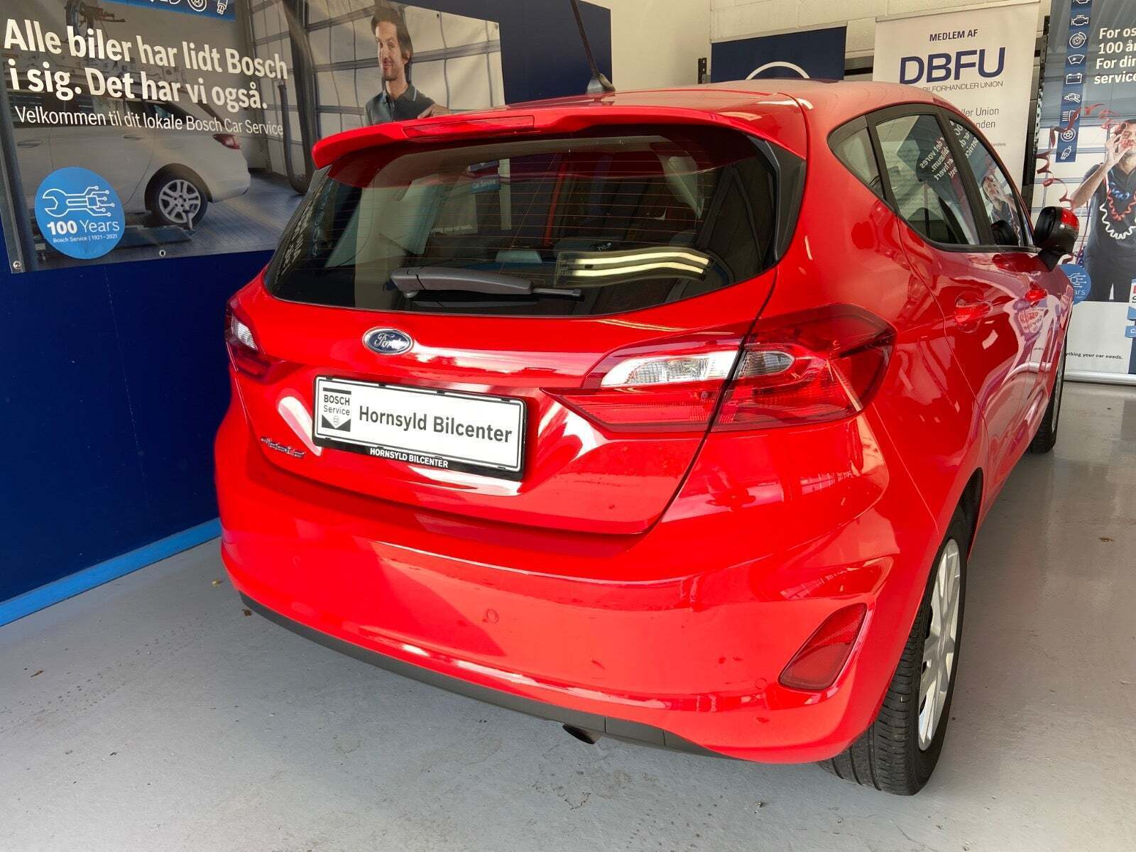 Rød Ford Fiesta fra 2019