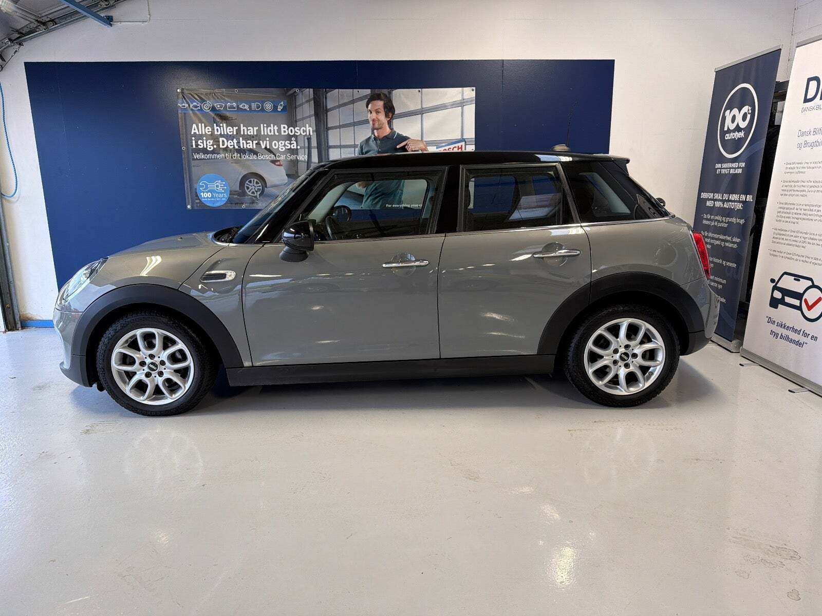 Mini Cooper 1,5 Essential aut.