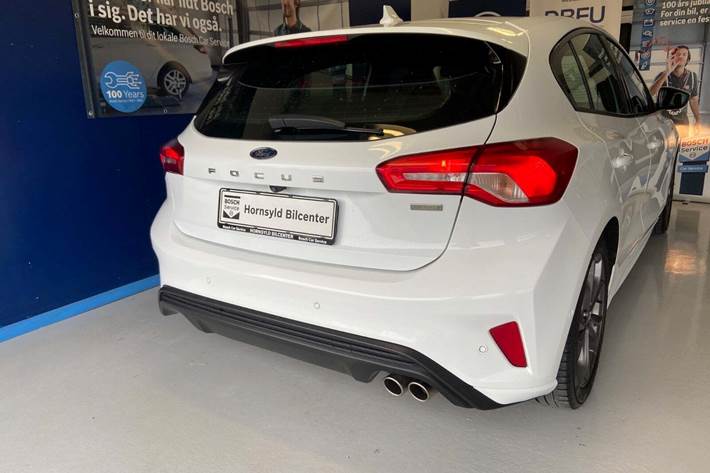 Hvid Ford Focus fra 2018