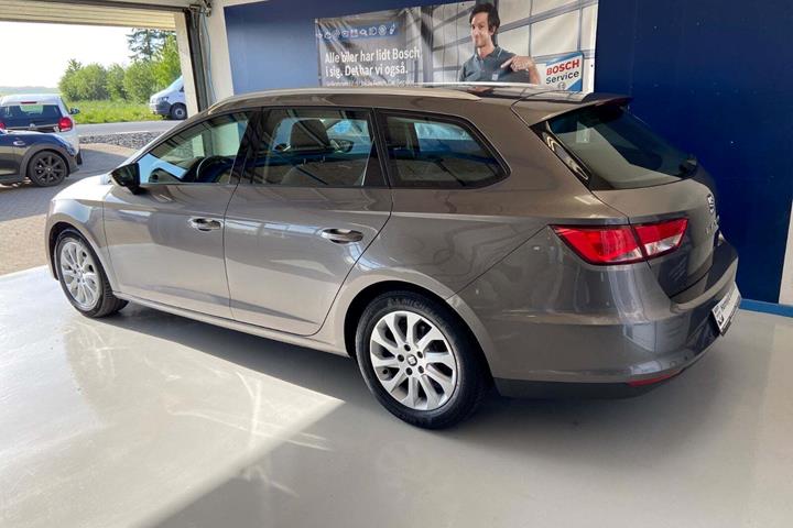 Grå Seat Leon fra 2017