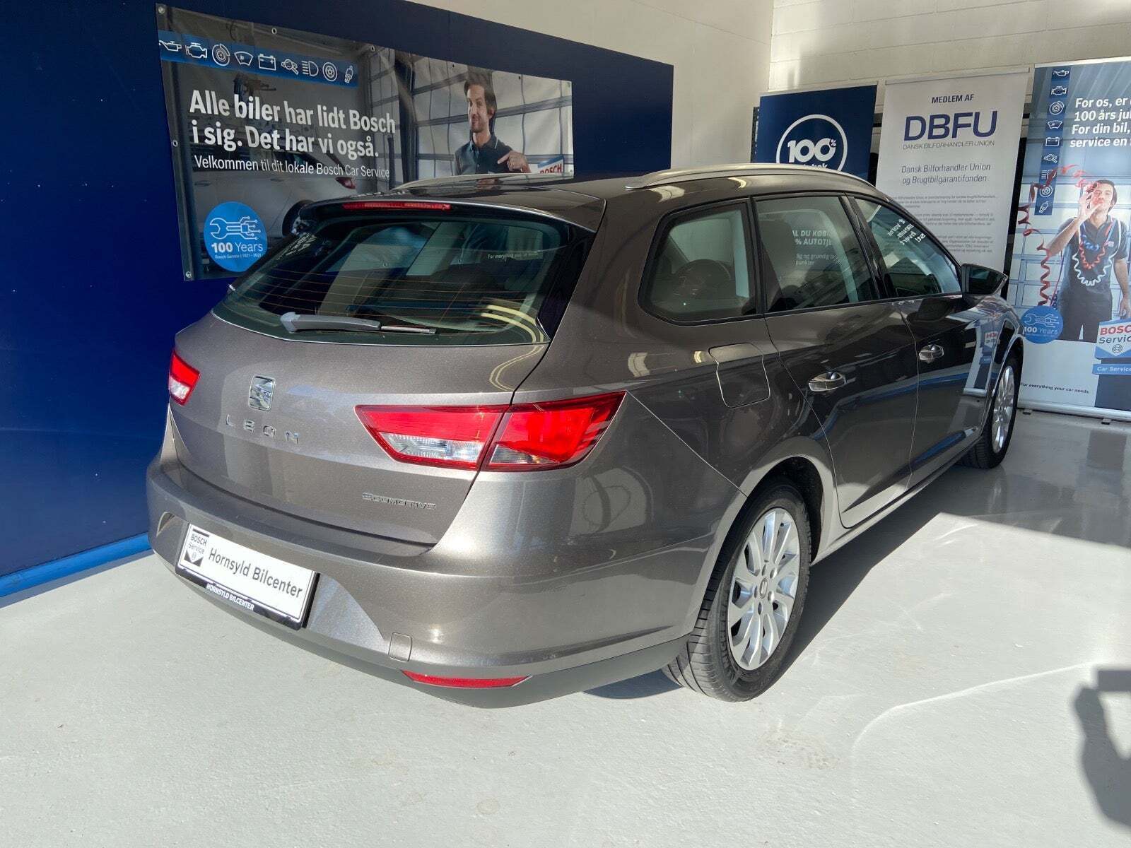 Grå Seat Leon fra 2017