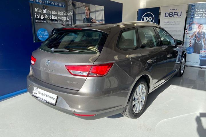 Grå Seat Leon fra 2017