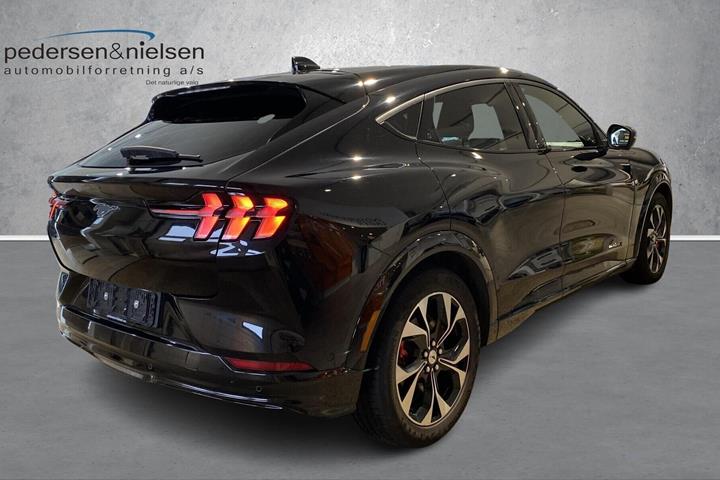Sort Ford Mustang Mach-E fra 2024