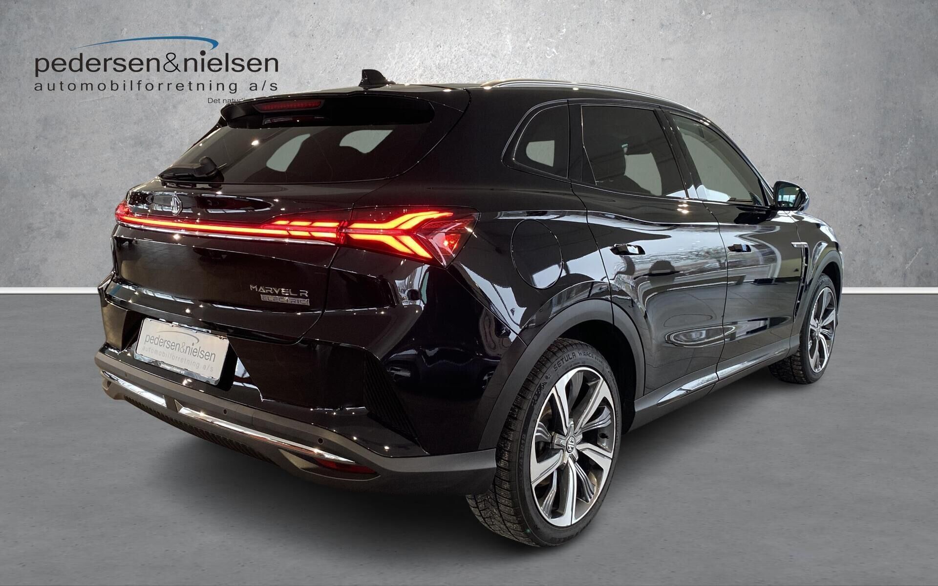 MG Marvel R EL Luxury 180HK 5d Aut.