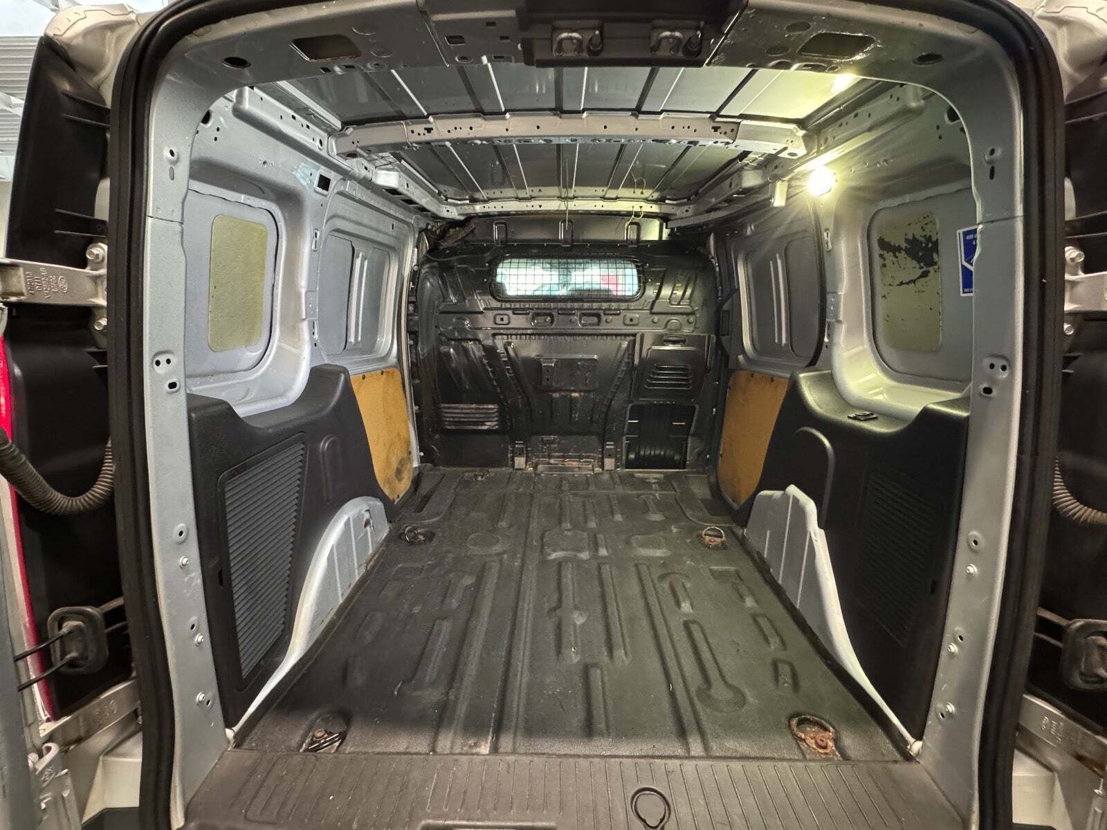 Ford Transit Connect 1,6 TDCi 95 Trend kort