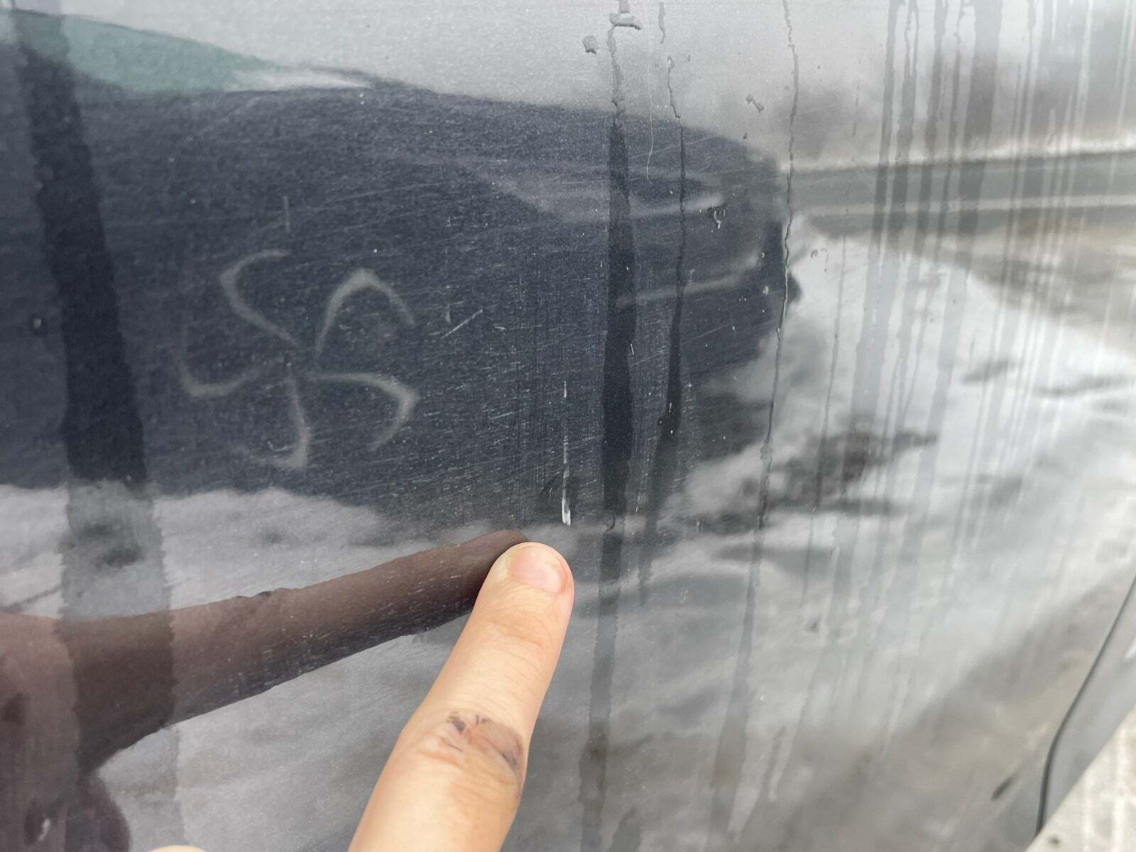 Sort Opel Astra fra 2012