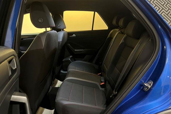 Blå VW T-Roc fra 2020