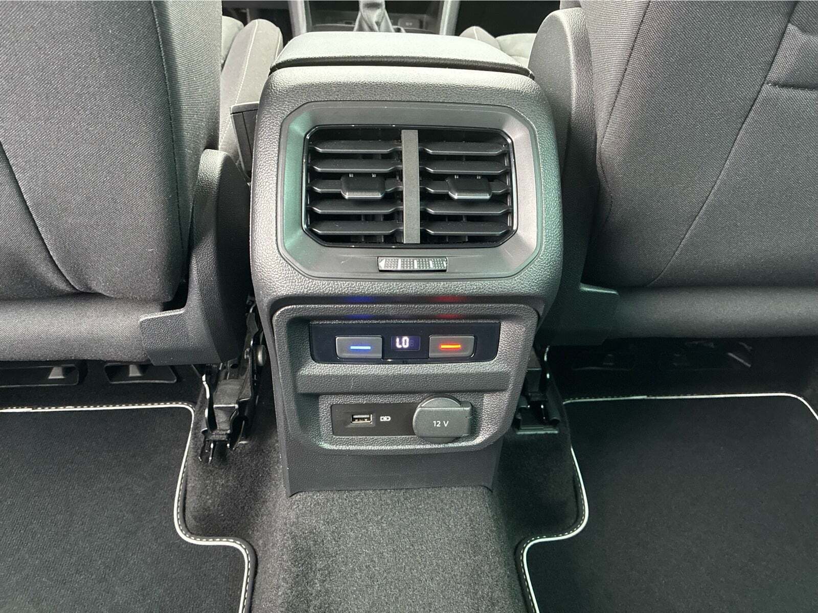 Sort VW Tiguan fra 2020