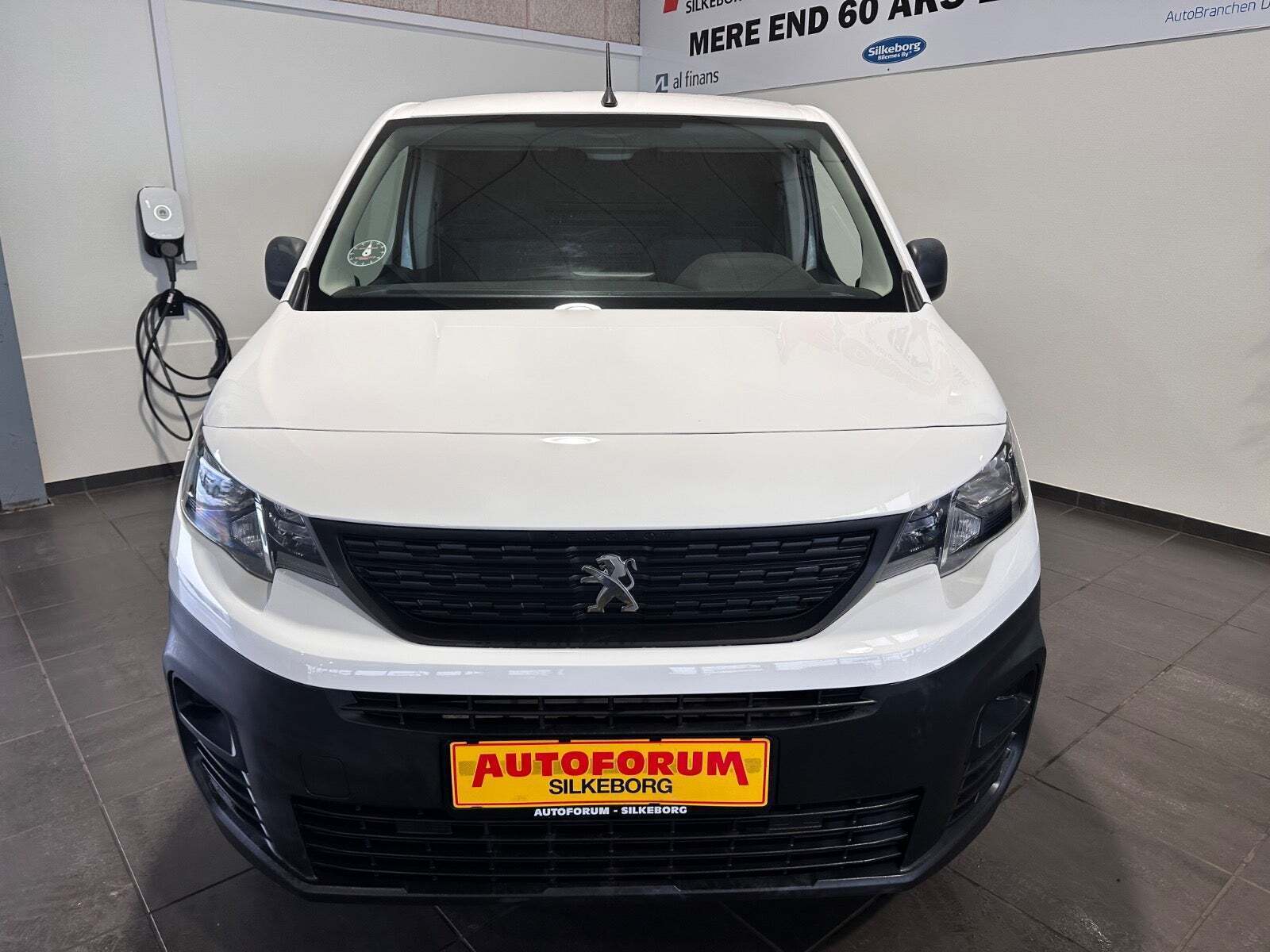 Peugeot Partner 1,5 BlueHDi 100 L1V1 Zap Van