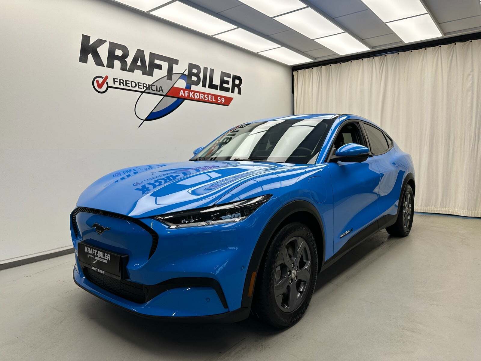 Ford Mustang Mach-E 98 Extended Range