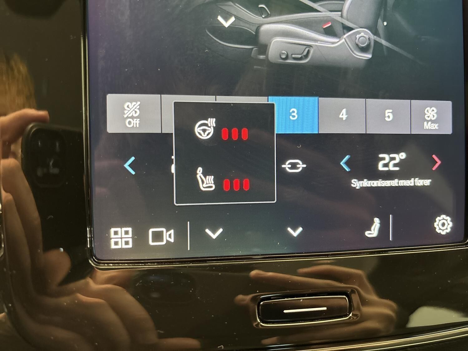 Sort Volvo EC40 fra 2024