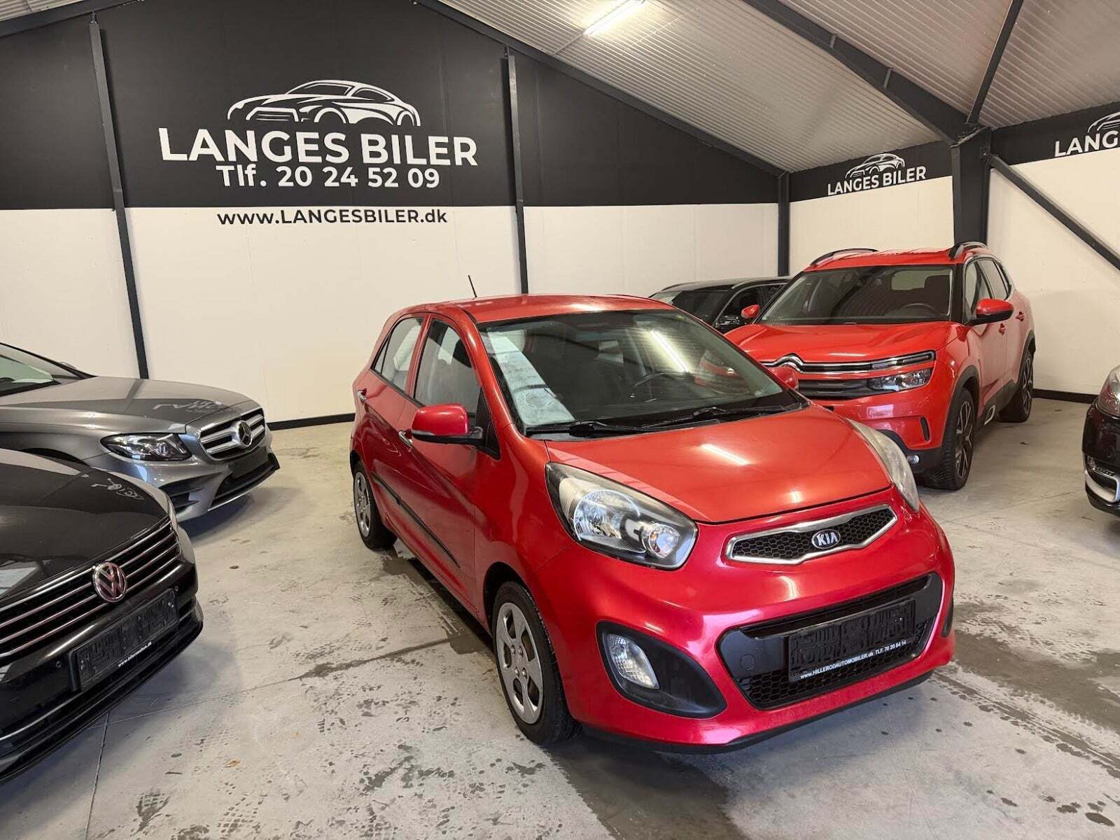 Grå Kia Picanto fra 2013