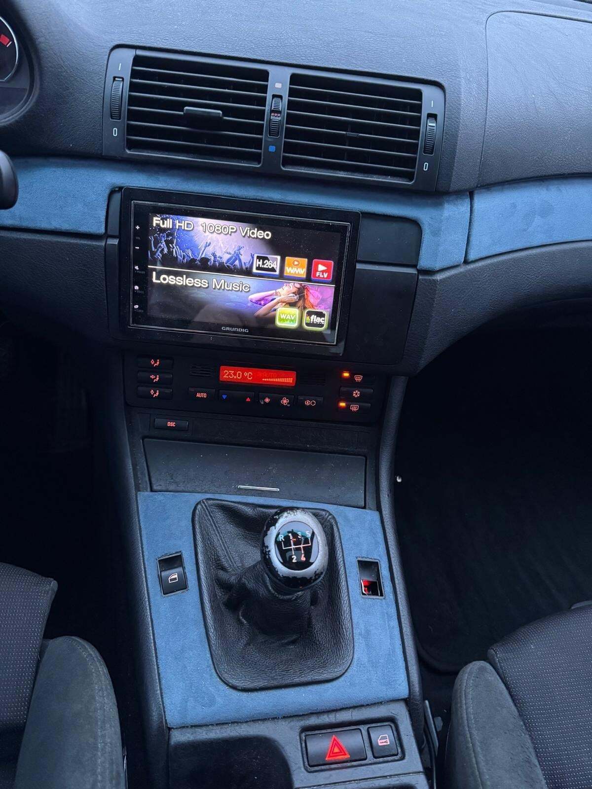 undefined BMW 318i fra 2001