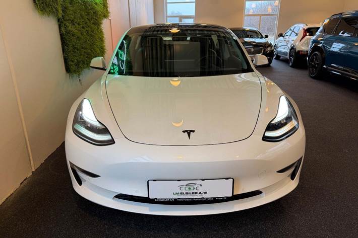 undefined Tesla Model 3 fra 2021