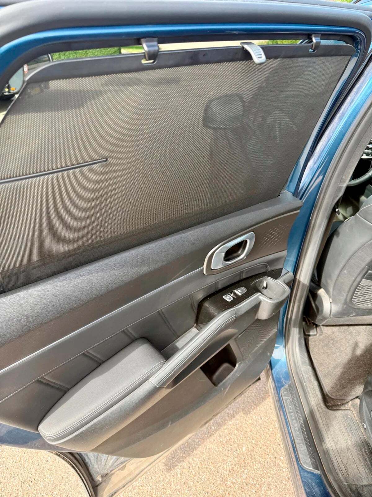 Blå Kia Sorento fra 2021