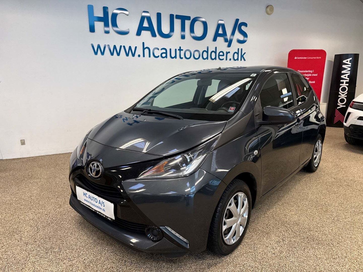 Toyota Aygo 1 0 VVT i X play X shift 89 900 Kr toyota-aygo-1-0-vvt-i-x-play-x-shift-89-900-kr